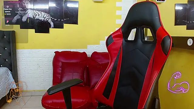 jose sexycumm online show from December 21, 4:48 pm