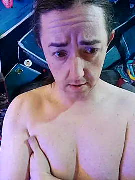 Boo-boo kittyfux online show from November 5, 4:20 pm