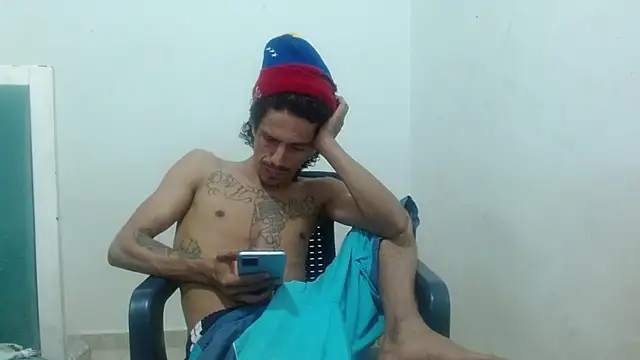 damian bottom bigcock online show from December 3, 10:40 pm