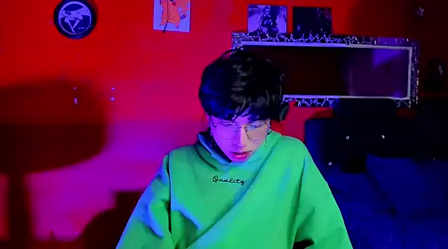 AnggelONfiree online show from February 14, 5:30 am