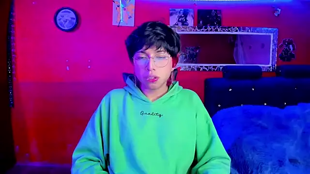 AnggelONfiree online show from March 12, 5:02 am