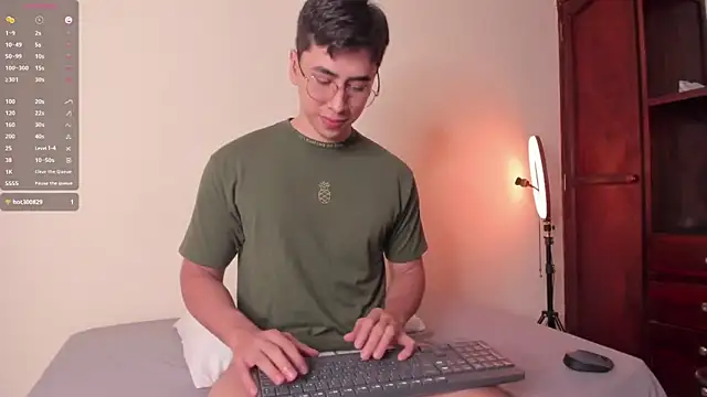 Alexx oconnor online show from January 8, 5:48 am