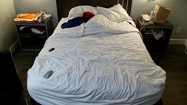 EatMyCake831 online show from January 11, 6:01 pm