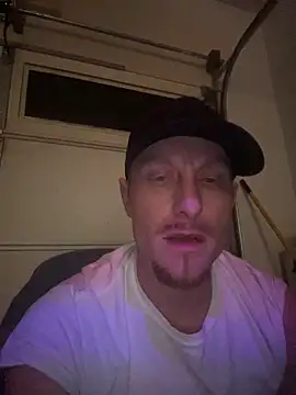 bigred0808 online show from January 17, 8:50 am