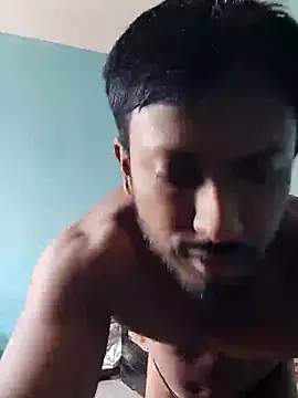 Snapshot of HunkyAriyan chatting on February 16, 7:26 am HunkyAriyan online show from February 16, 7:26 am