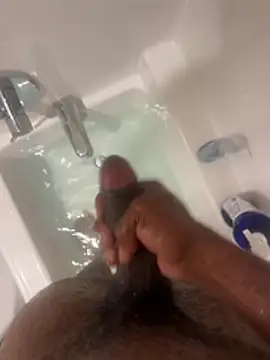 mrPopsicle007 online show from April 15, 3:45 pm