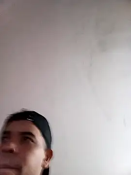 Cosder34 online show from April 5, 7:10 pm