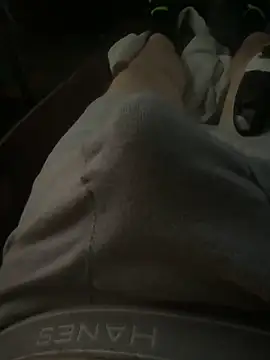 jrizz215 online show from November 6, 1:25 pm