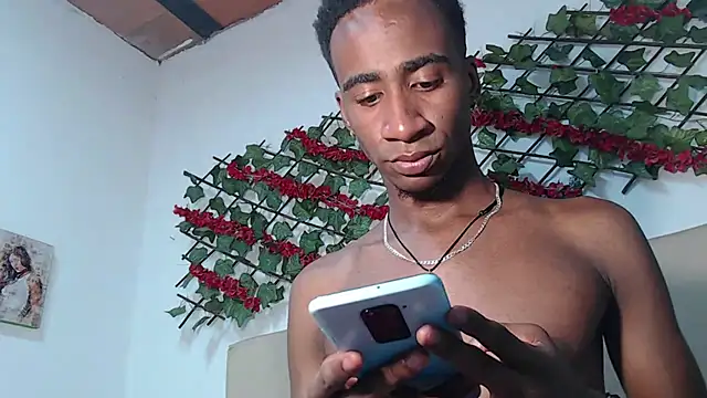 amarijones online show from January 21, 6:55 pm