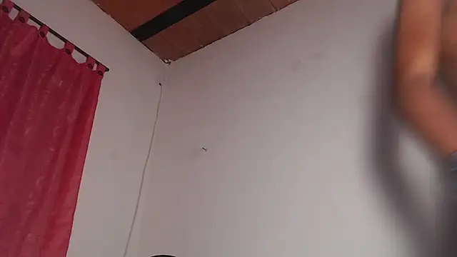 amarijones online show from February 28, 7:05 am