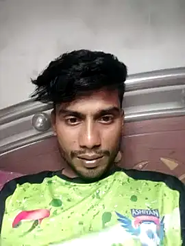 MDALAMIN007 online show from December 7, 3:52 pm