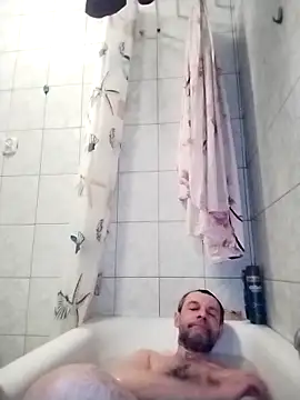 Andrzej-M online show from February 5, 10:06 pm