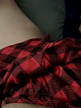 CBaizon online show from December 2, 2:28 pm