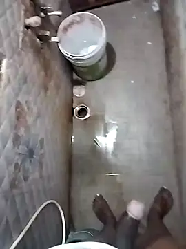 Snapshot of Karthik924 chatting on December 9, 4:51 pm Karthik924 online show from December 9, 4:51 pm