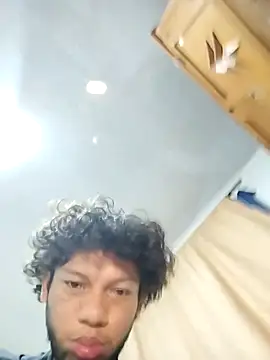 Zombra 42 online show from September 24, 4:01 am