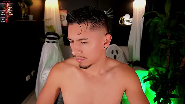 Aaronfox x online show from October 7, 2:43 pm