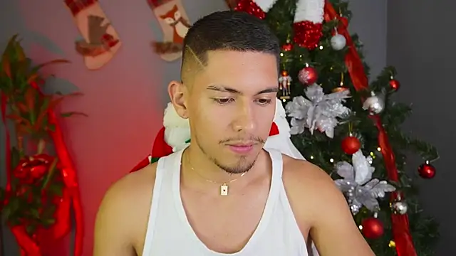 Aaronfox x online show from December 24, 3:05 am