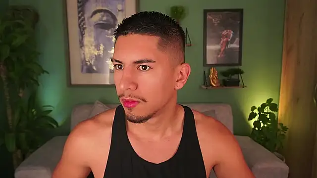 Aaronfox x online show from March 12, 12:36 pm