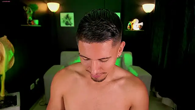 Aaronfox x online show from September 16, 3:24 pm