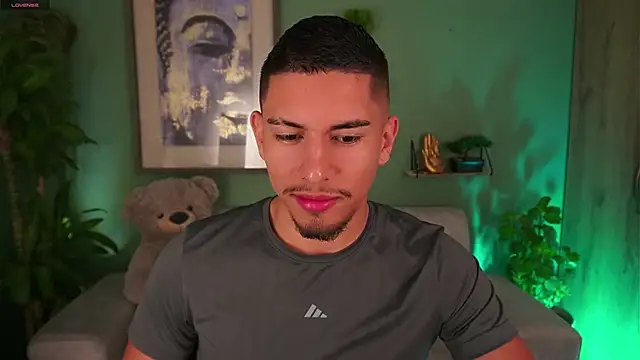 Aaronfox x online show from March 10, 10:07 am