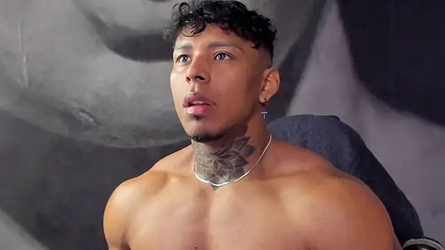 bradley smith online show from December 10, 2:06 pm