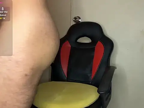 thish0rny online show from November 28, 5:10 am