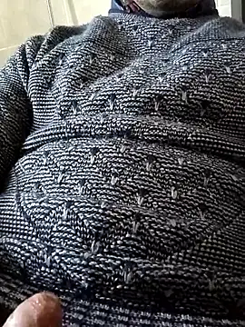 pisellinodurissimo online show from February 13, 3:28 pm