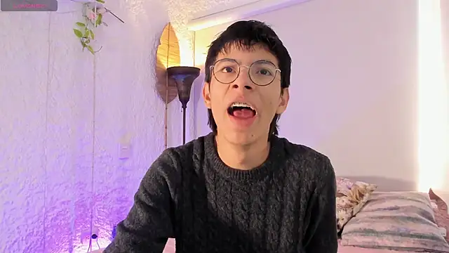 alexandersawyer online show from January 24, 12:20 pm