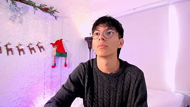 alexandersawyer online show from December 20, 12:05 pm