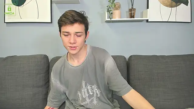 Viego Pattel online show from October 31, 5:38 pm