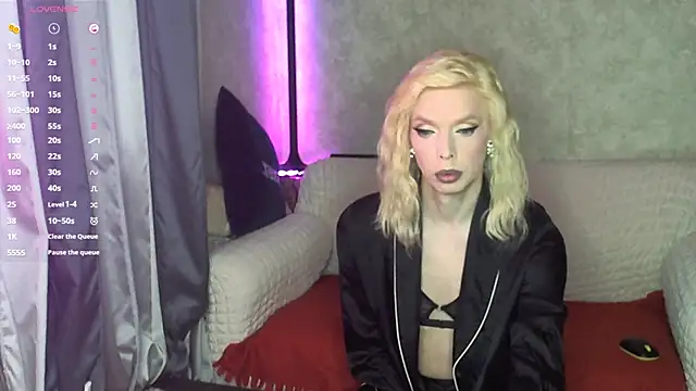 rossi r online show from November 18, 10:19 am