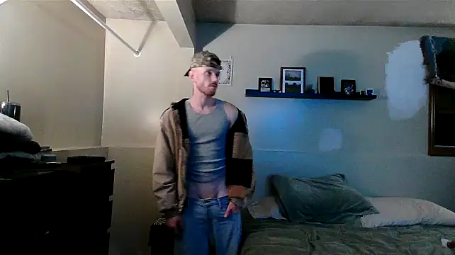Snapshot of slam_bro chatting on December 30, 9:05 am slam bro online show from December 30, 9:05 am