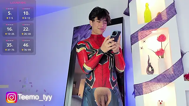 teemotwink online show from October 11, 10:03 pm