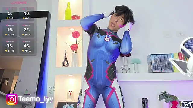 teemotwink online show from September 13, 10:11 pm