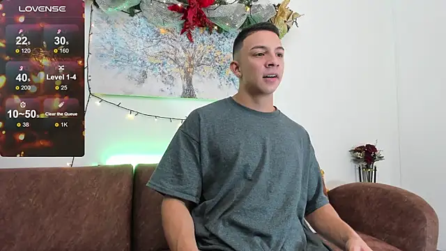 Samuel Up online show from December 23, 8:03 pm