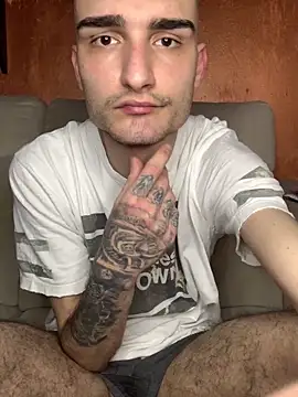 Snapshot of Chicano2k chatting on March 12, 10:07 pm Chicano2k online show from March 12, 10:07 pm