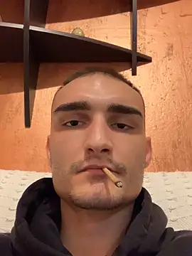 Snapshot of Chicano2k chatting on March 22, 6:03 pm Chicano2k online show from March 22, 6:03 pm