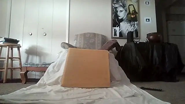 rickydickyskull online show from November 23, 6:41 pm