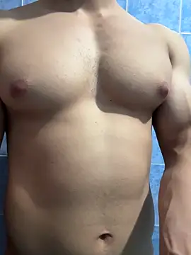 Snapshot of fitnessboy177_ chatting on January 2, 4:52 am fitnessboy177  online show from January 2, 4:52 am
