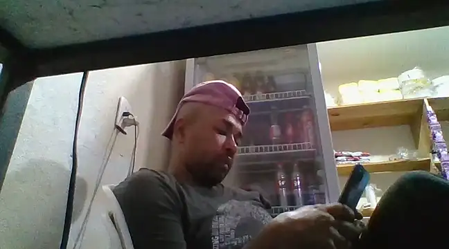 Frankie0880 online show from February 11, 10:18 pm