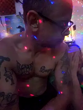 Buffshagswell online show from October 26, 3:41 am