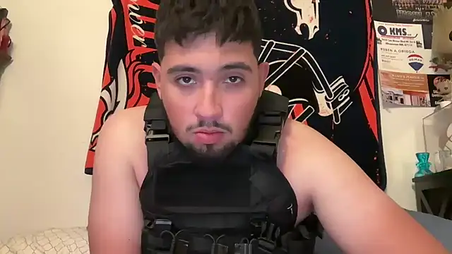 hornycollegestudenthung online show from November 1, 2:48 am