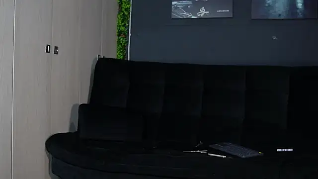 Austin bolt online show from January 19, 2:03 am