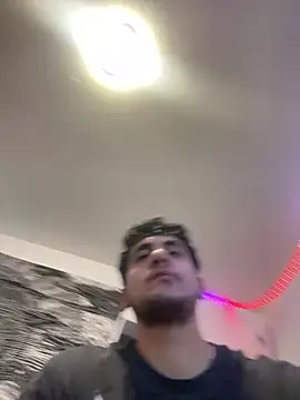 krispykreme17 online show from February 28, 12:10 am