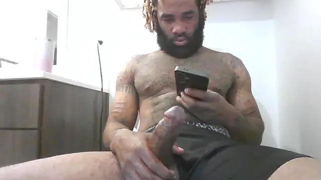 GoodGirlLover13 online show from February 5, 3:46 am