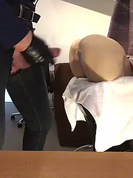 Snapshot of Inseminator69 chatting on March 2, 2:15 pm Inseminator69 online show from March 2, 2:15 pm