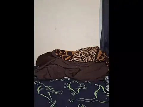 Leeroyboyxx online show from April 11, 8:18 am