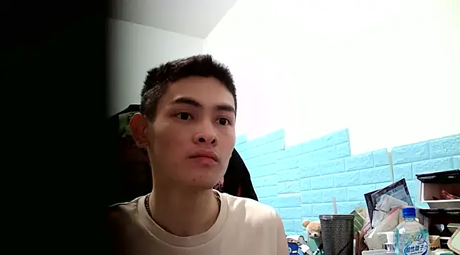Snapshot of thisisbook_223 chatting on February 24, 5:09 pm thisisbook 223 online show from February 24, 5:09 pm