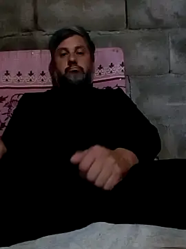 PacedSlant online show from April 29, 7:09 pm