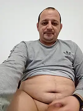 Snapshot of just_funhd chatting on January 3, 6:46 pm just funhd online show from January 3, 6:46 pm